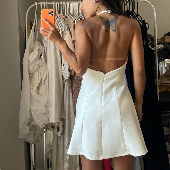 Zara backless halter dress - Picture 3 of 5